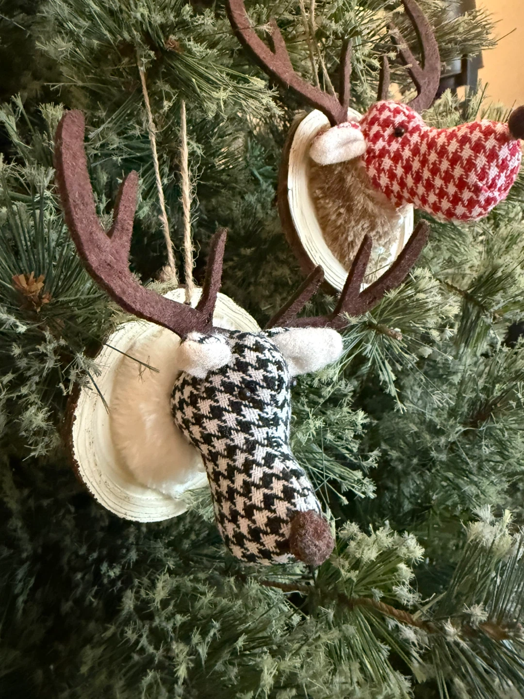Cute mounted reindeer ornaments - photo 4