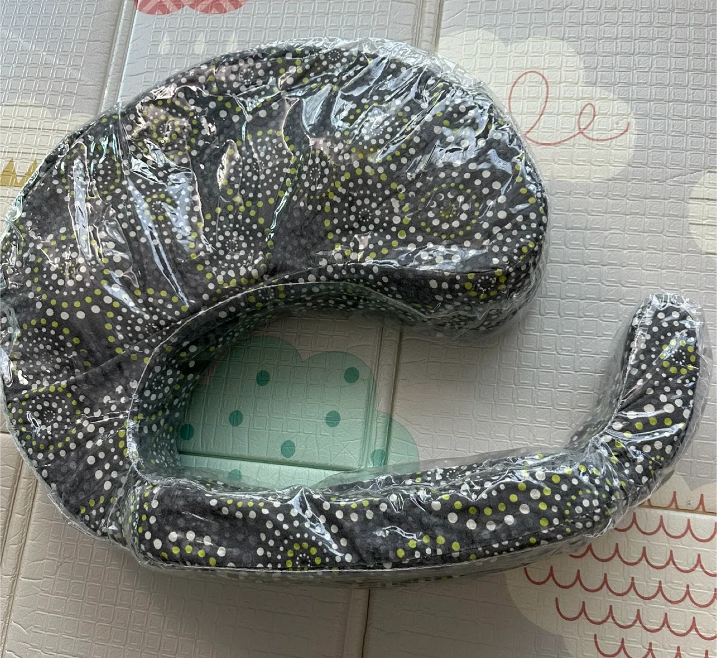 My best friend nursing pillow