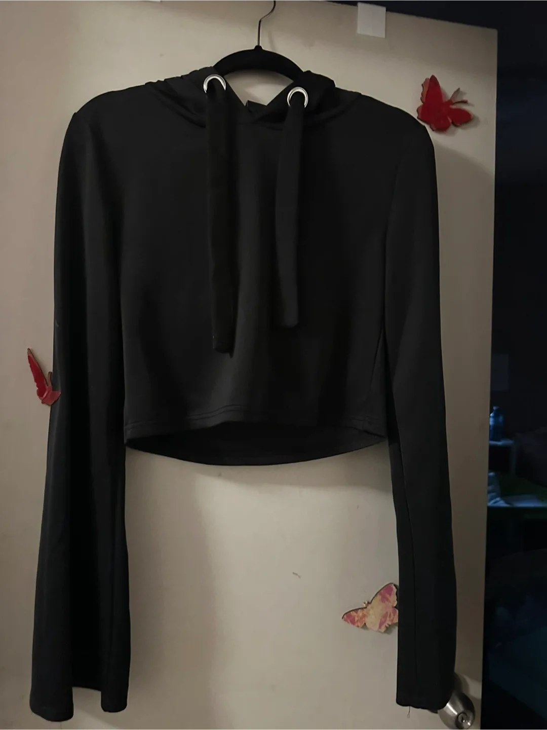 Rocawear Black Cropped Hoodie - Size M