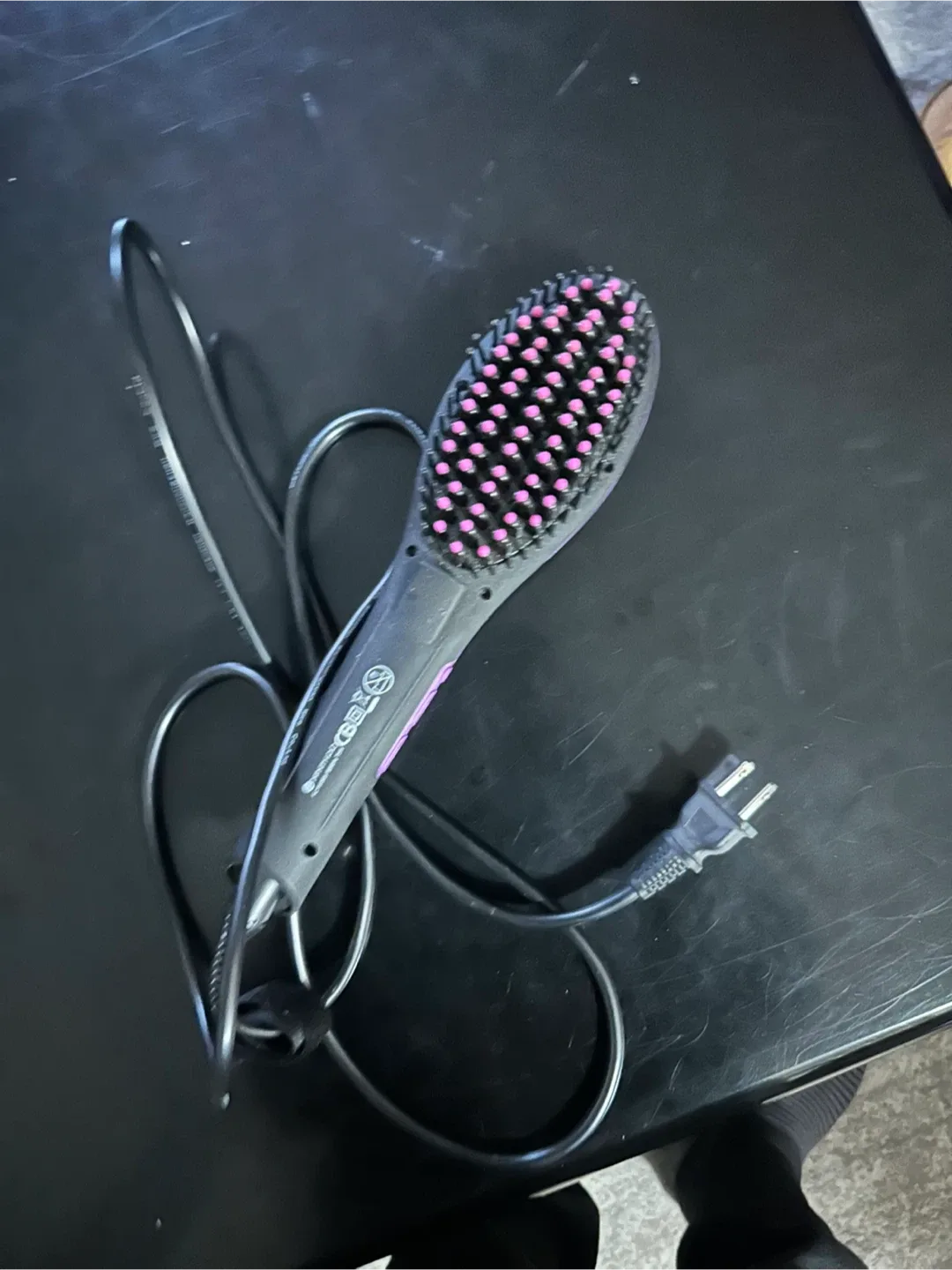 Salon Chic Hair Straightening Brush