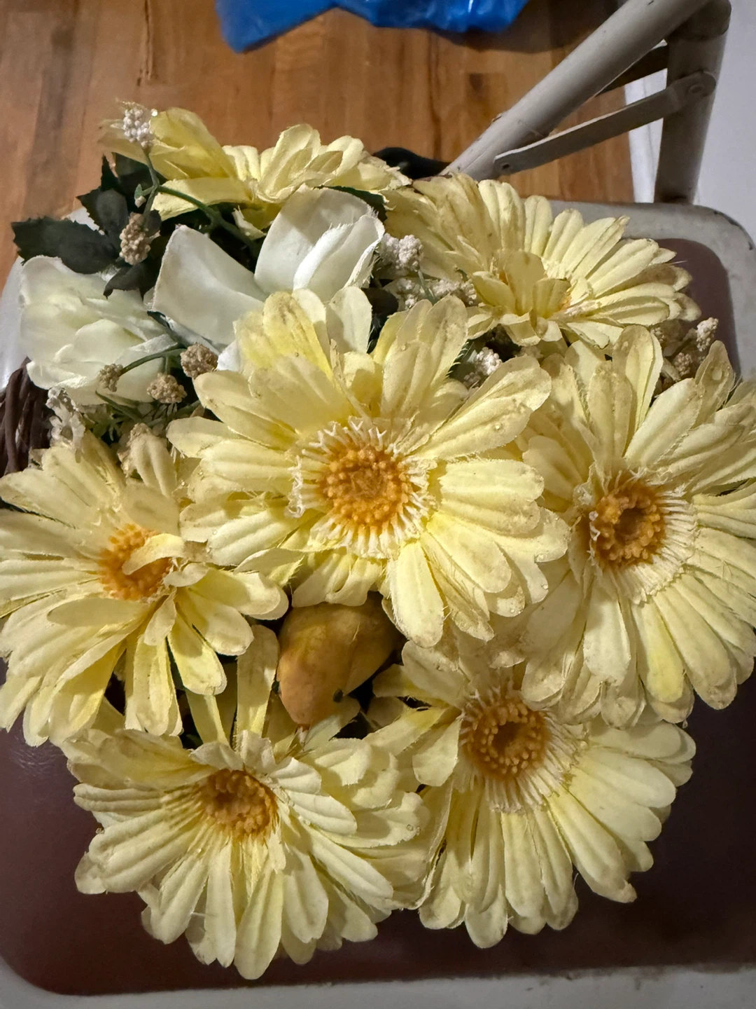 Hanging Basket with Yellow Flowers - photo 4