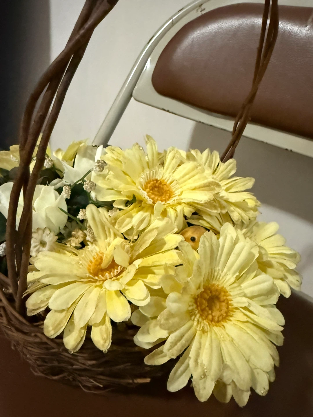 Hanging Basket with Yellow Flowers - photo 3