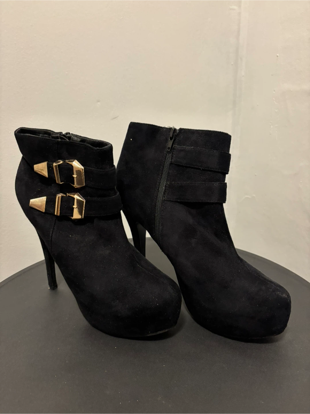 Black Heeled Ankle Boots - photo 2