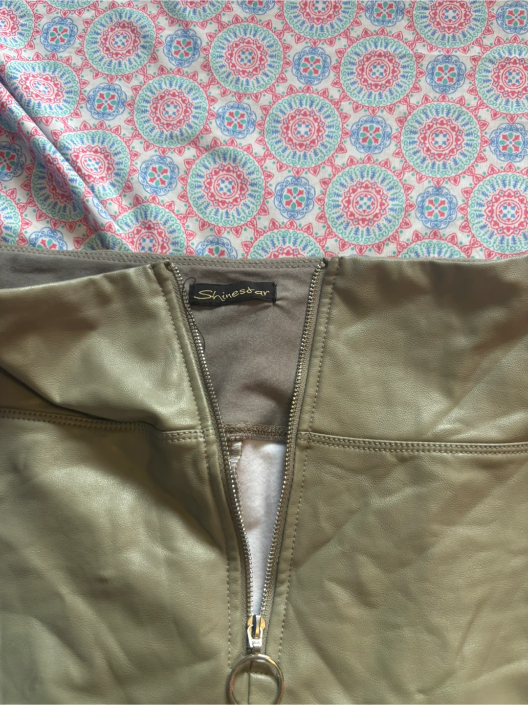 Shinestar Olive Green Faux Leather Shorts - photo 2