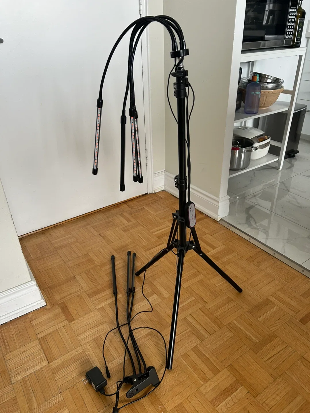 Plant Grow Lights — Clip & Tripod Stand