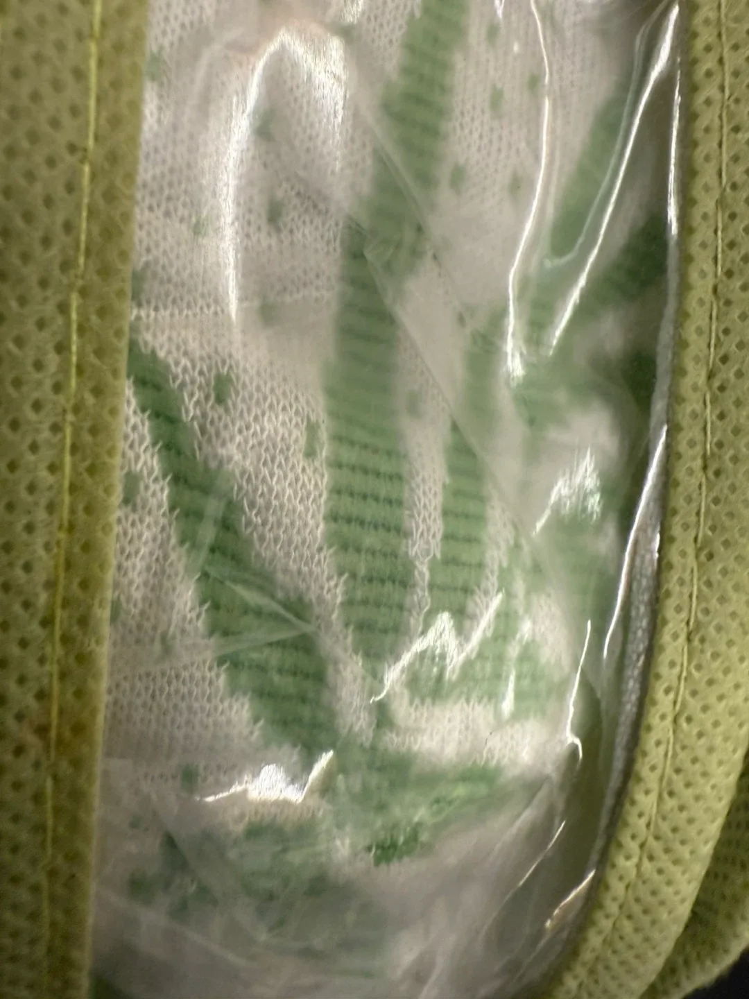 Golden Quality Bedding Bamboo Pillow - King Size image indicator(2)