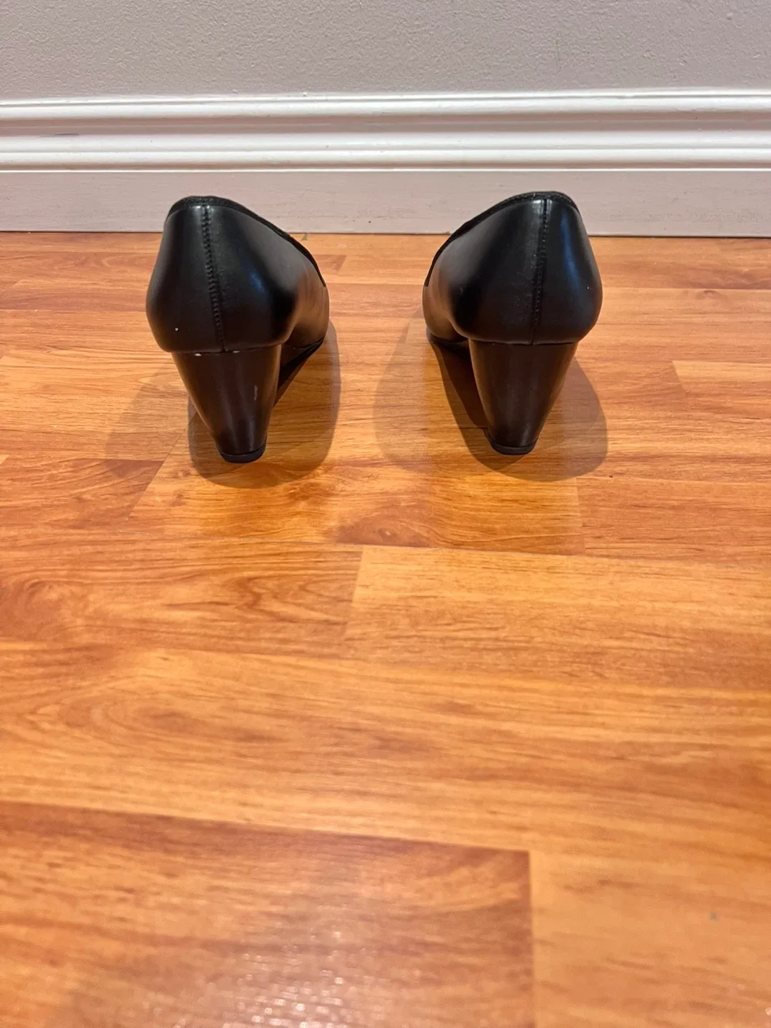 George Women's Black Wedge Heels image indicator(2)