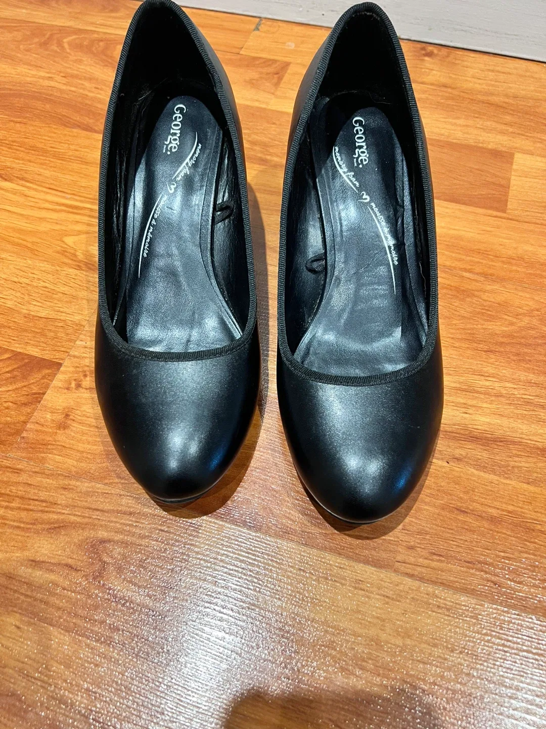 George Women's Black Wedge Heels thumbnail