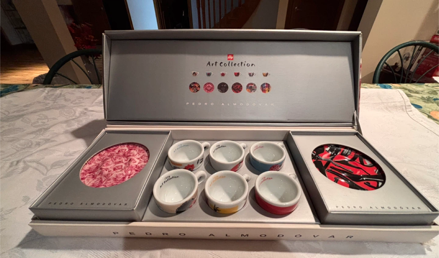 Illy Collection Cups-Pedro Almodóvar - photo 2