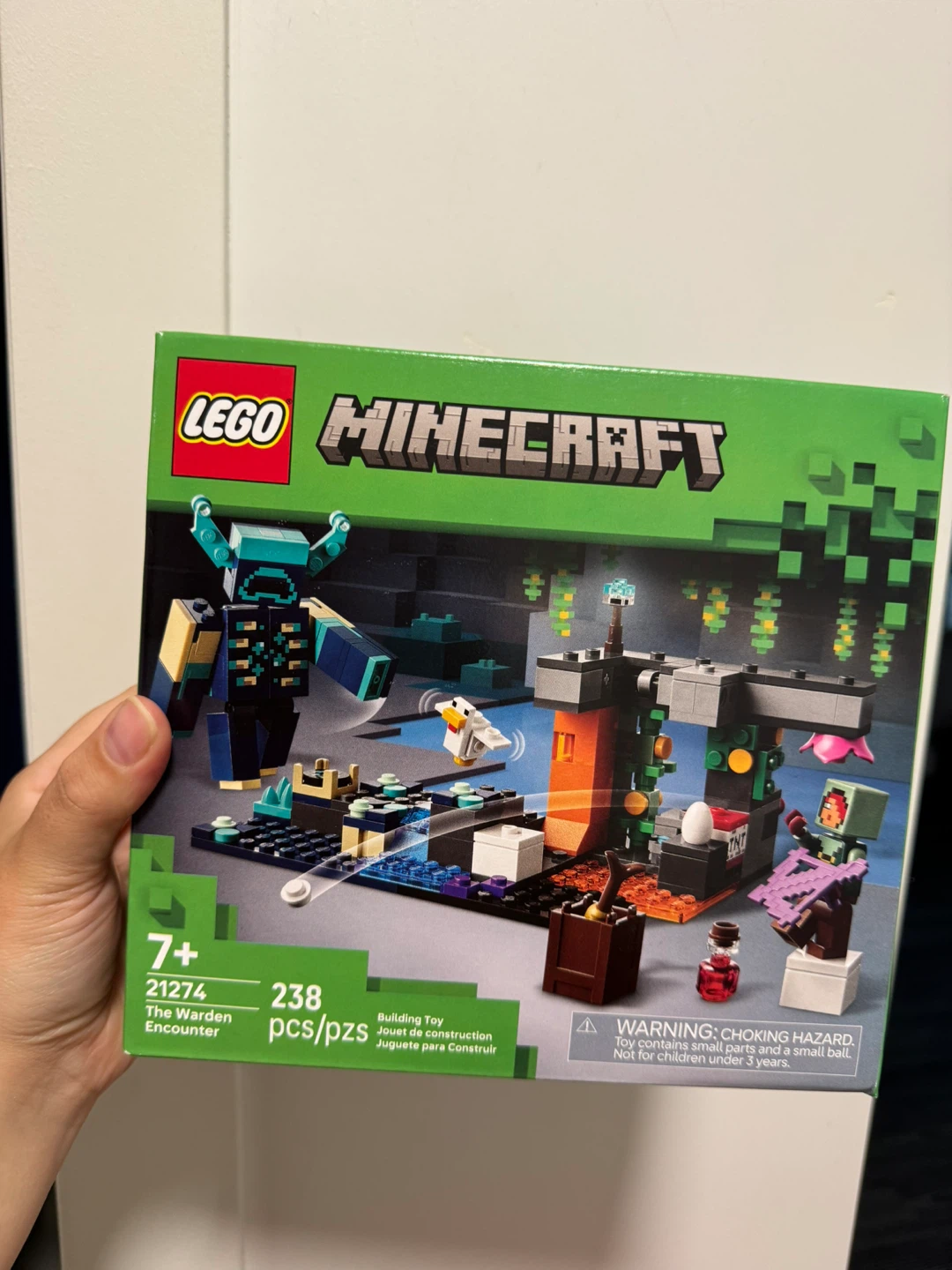 New LEGO Minecraft 21274 The Warden Encounter