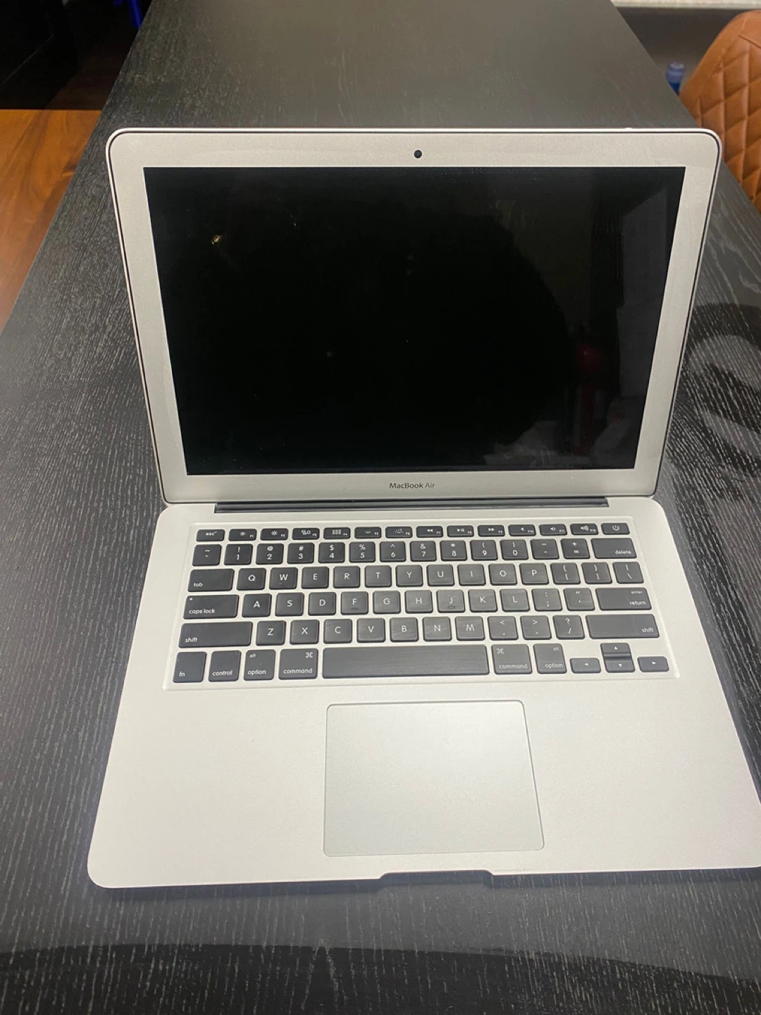 MacBook Air (13-inch, 2017)