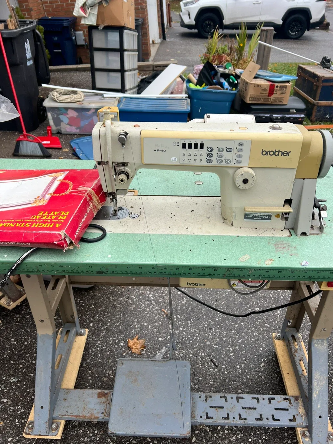 Brother E-40 Industrial Sewing Machine image indicator(2)