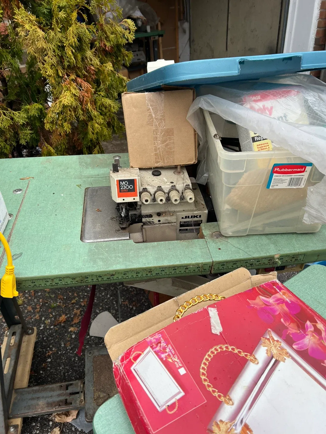 Brother E-40 Industrial Sewing Machine image indicator(3)