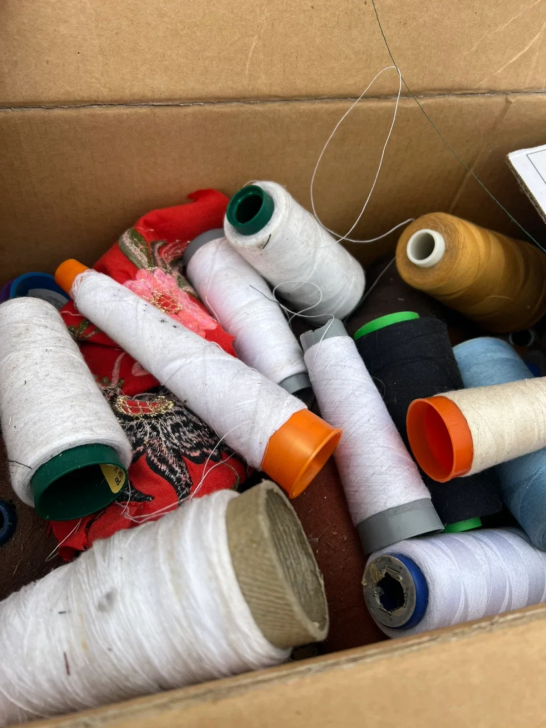 Brother E-40 Industrial Sewing Machine image indicator(8)