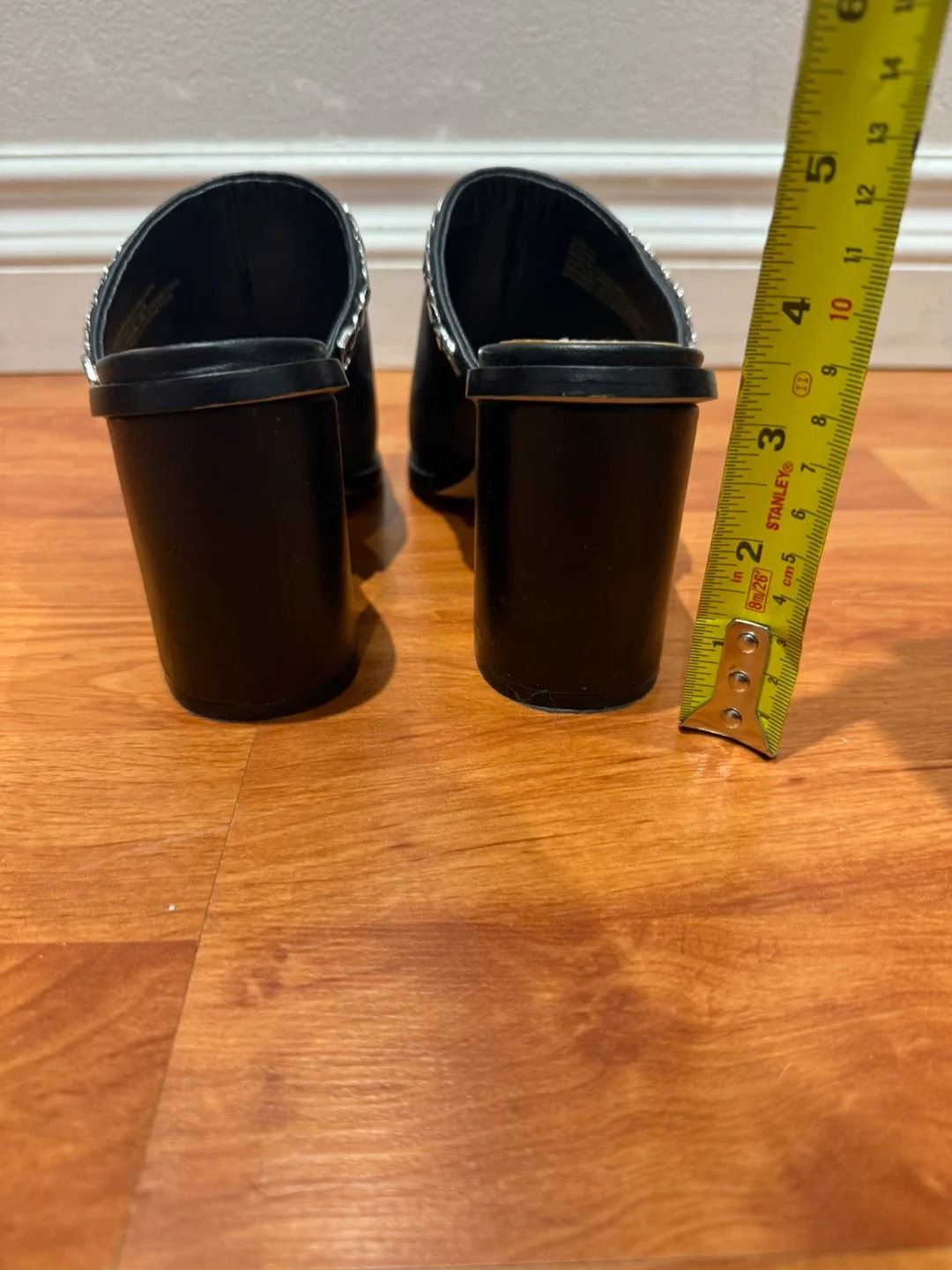 Saks Fifth Avenue Black Mules - Size 8.5 image indicator(2)