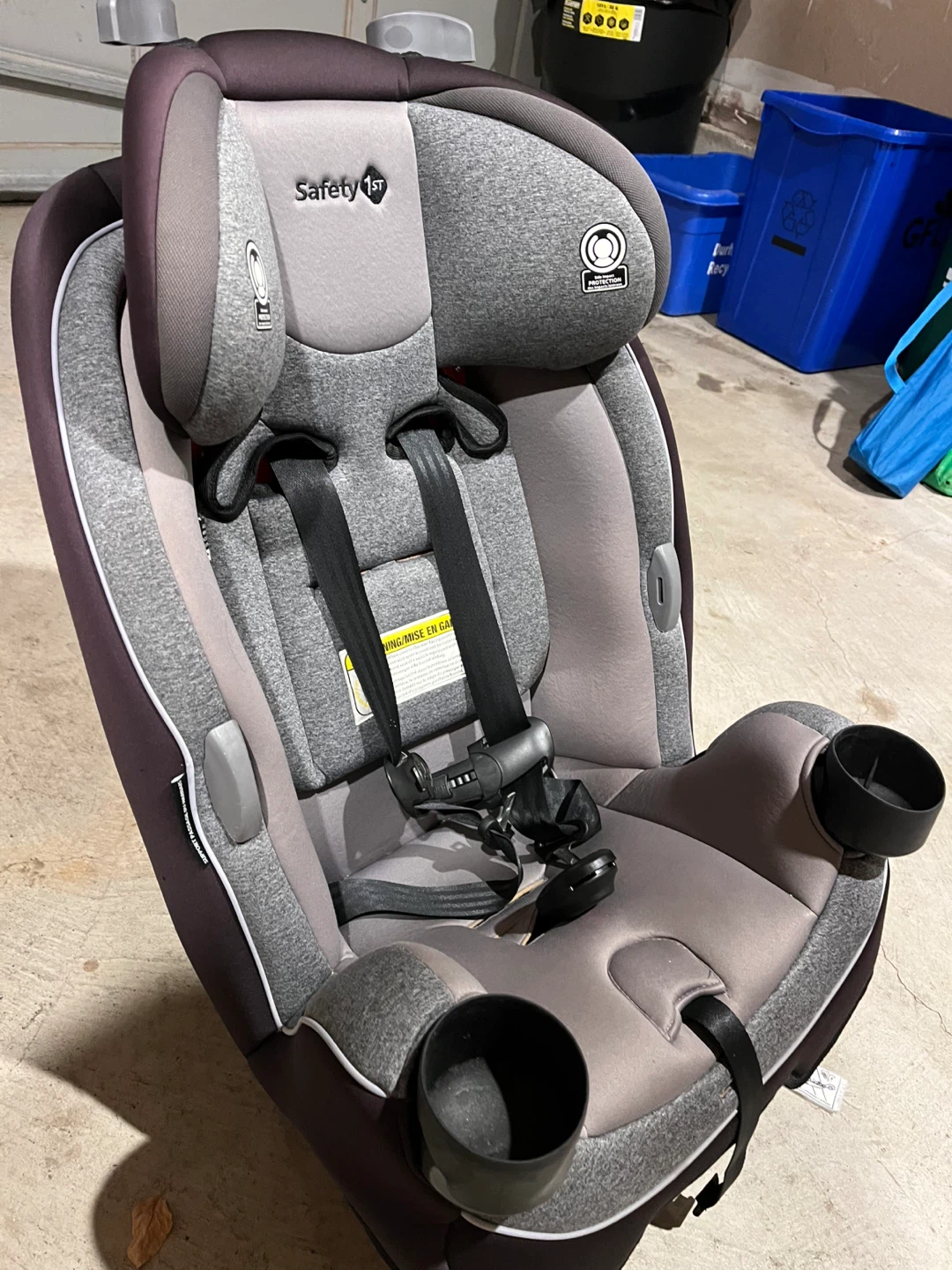 Safety 1st Car Seat - Grey