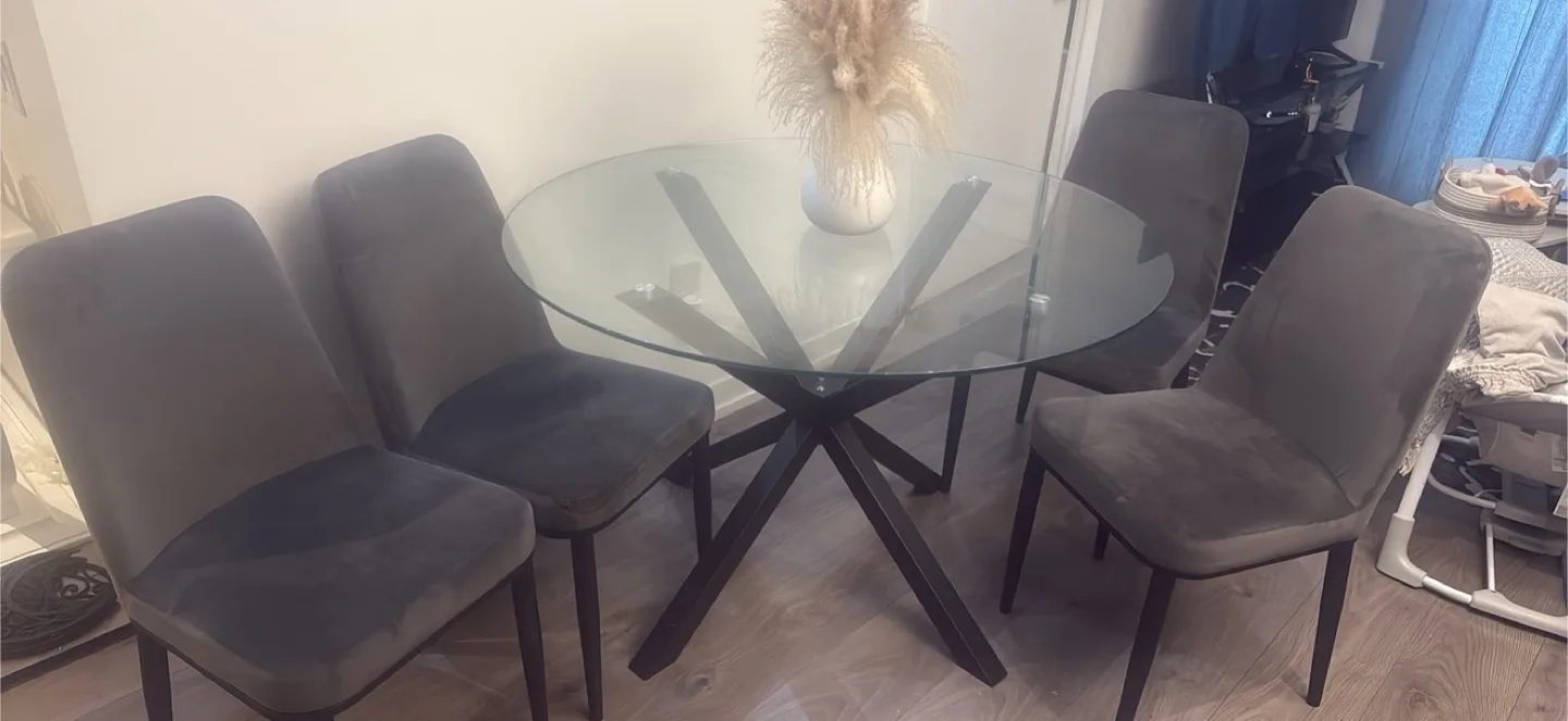 Glass Round Dining Table with Four Chairs image indicator(2)