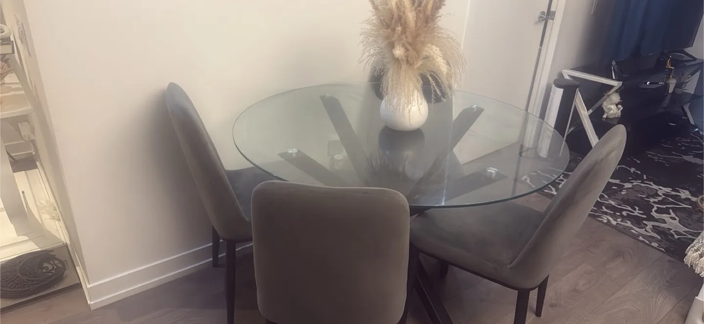 Glass Round Dining Table with Four Chairs image indicator(4)