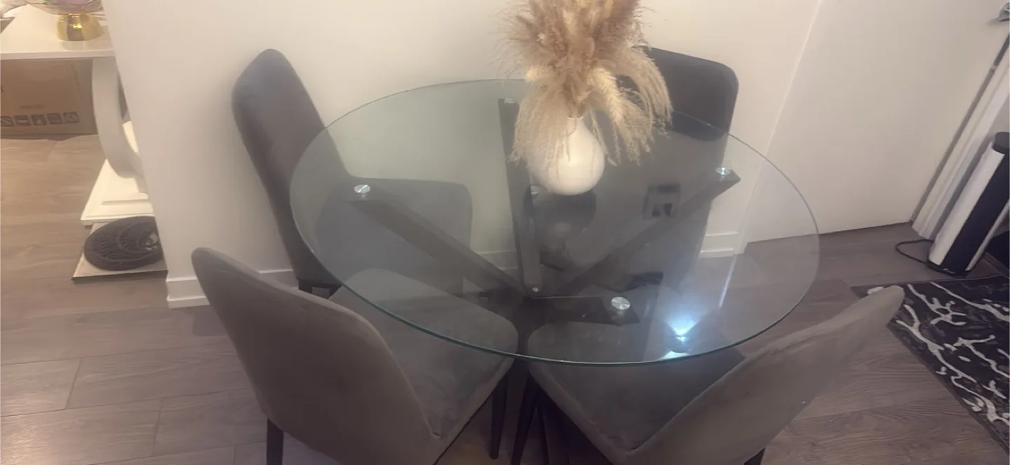 Glass Round Dining Table with Four Chairs image indicator(3)