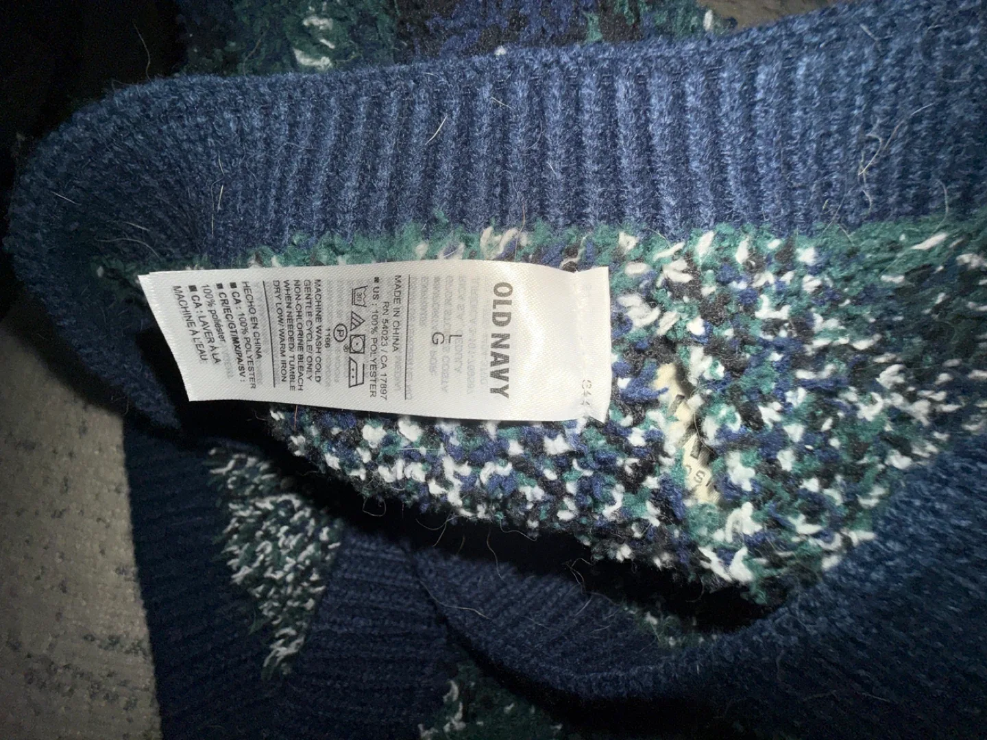 Dog’s Old Navy Plaid Sweater Vest - Size L image indicator(2)