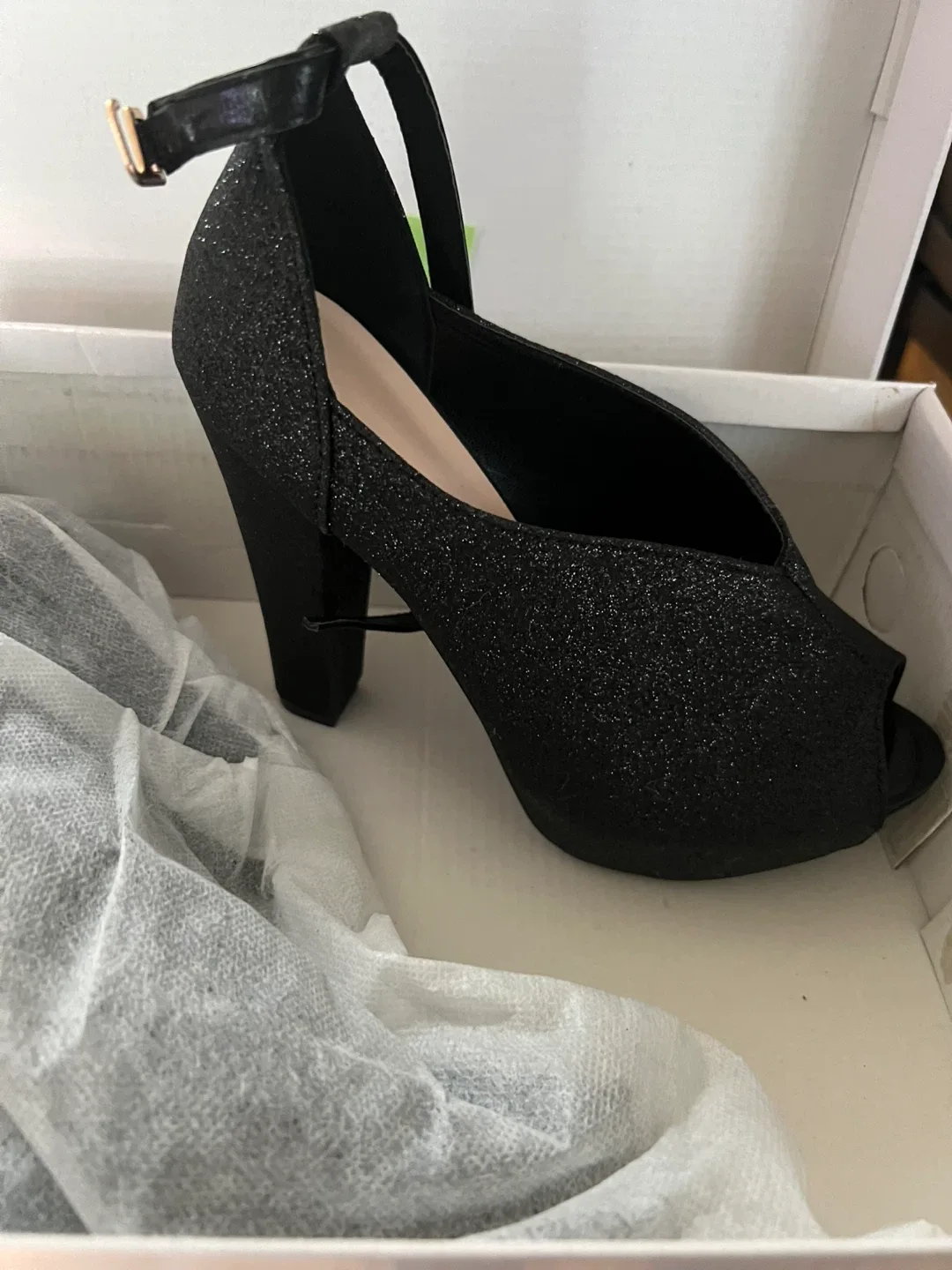 Black Glitter Heels, Size 37 image indicator(2)