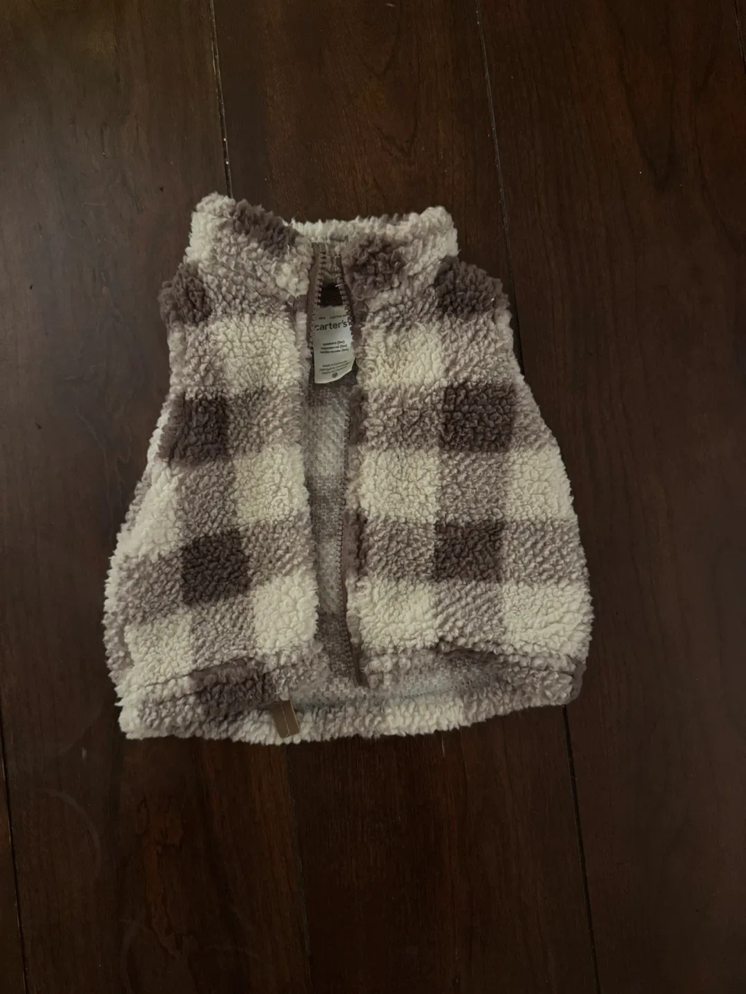 Baby Onesies, Vests, and Snowsuits image indicator(3)