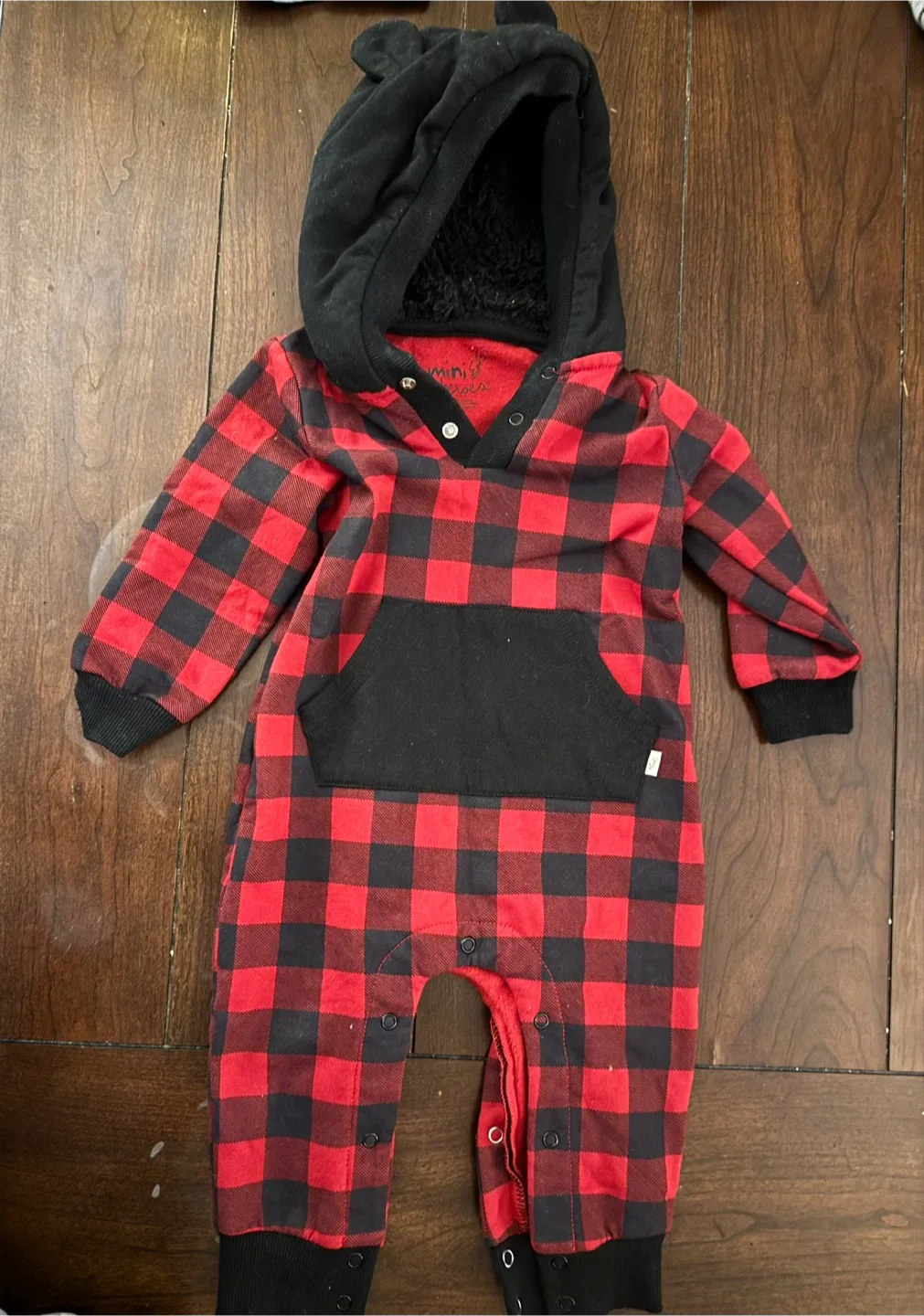 Baby Onesies, Vests, and Snowsuits image indicator(5)