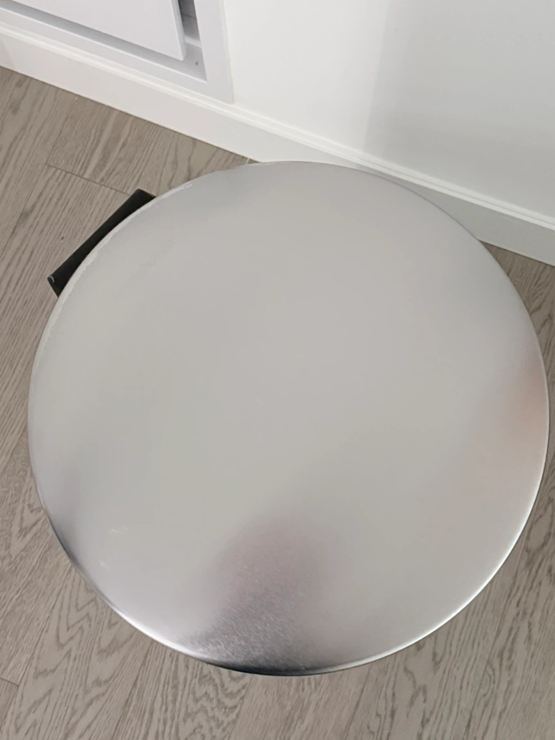 simplehuman 30 Liter / 8 Gallon Step Trash Can - photo 4
