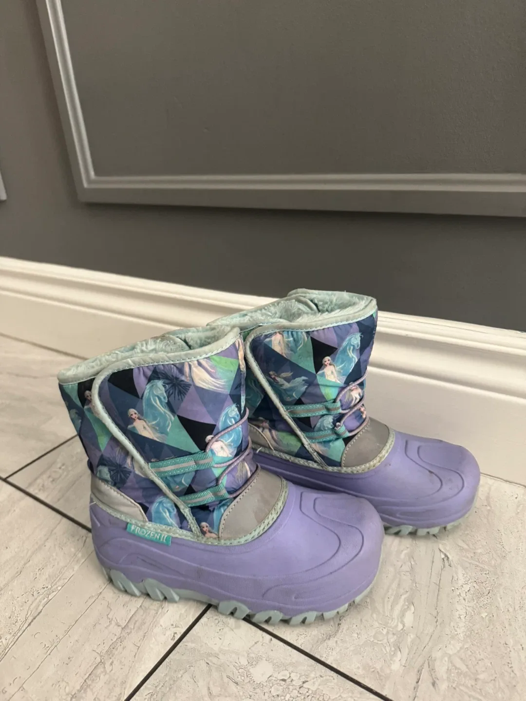 Frozen Kids Purple Winter Boots Size 1 image indicator(2)