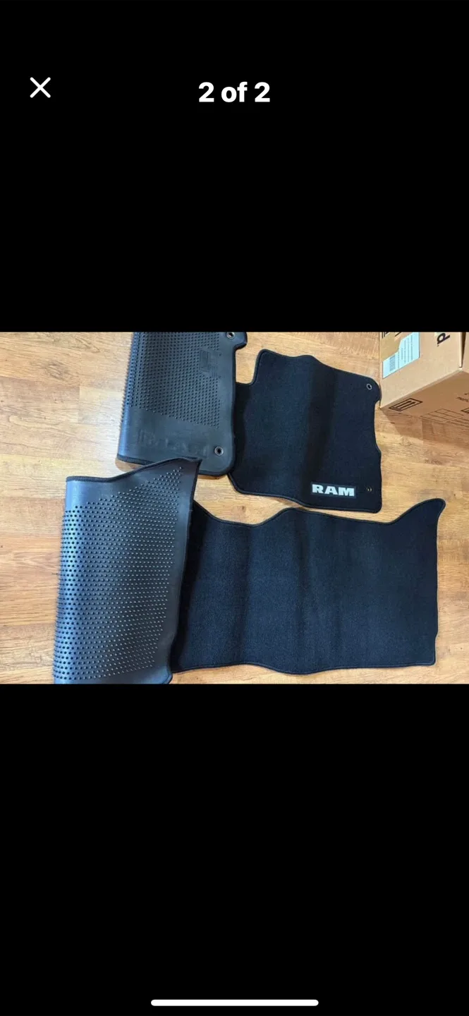 RAM Black Floor Mats image indicator(2)