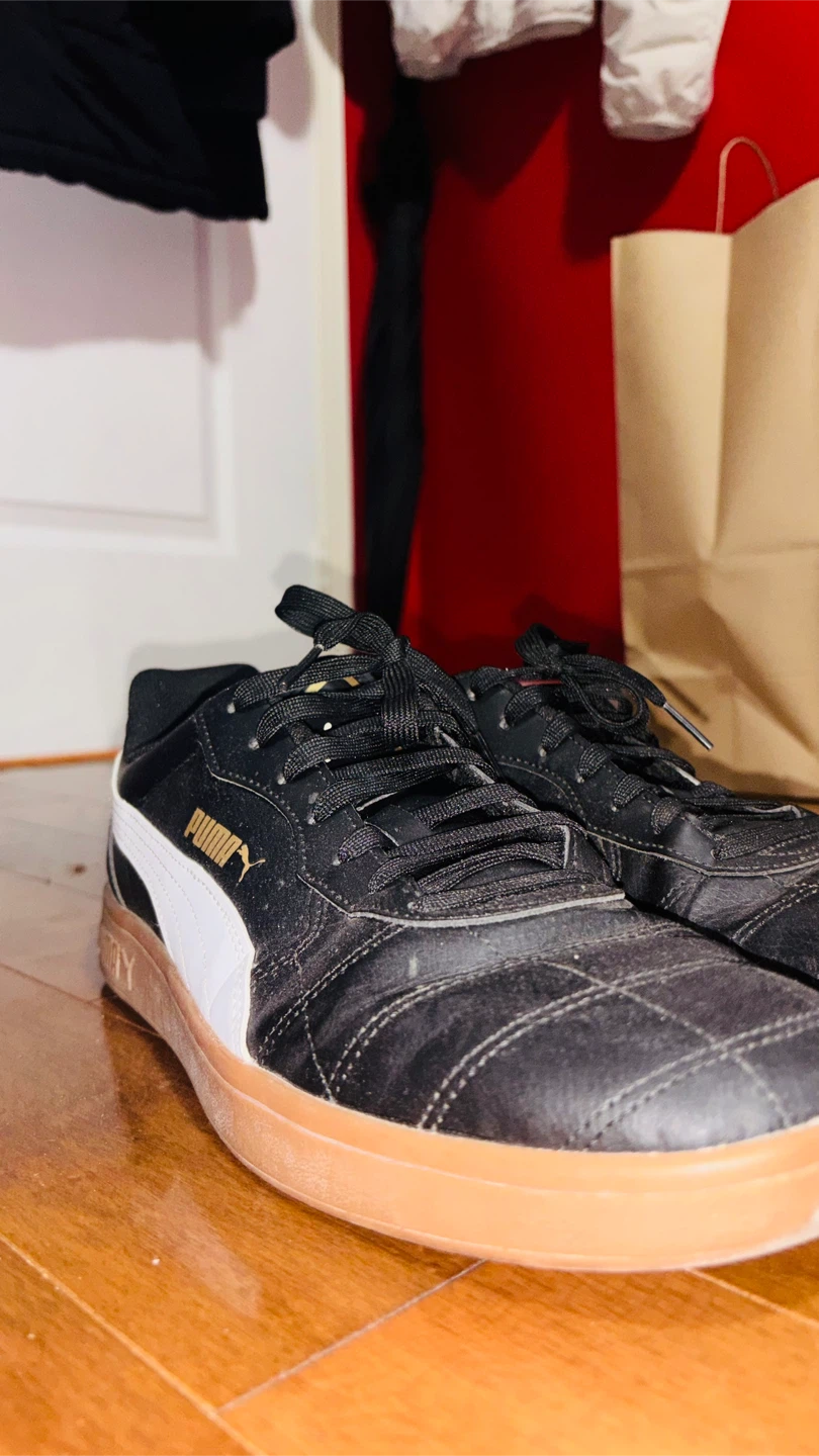 Puma Leather Sneakers, With two more pairs!