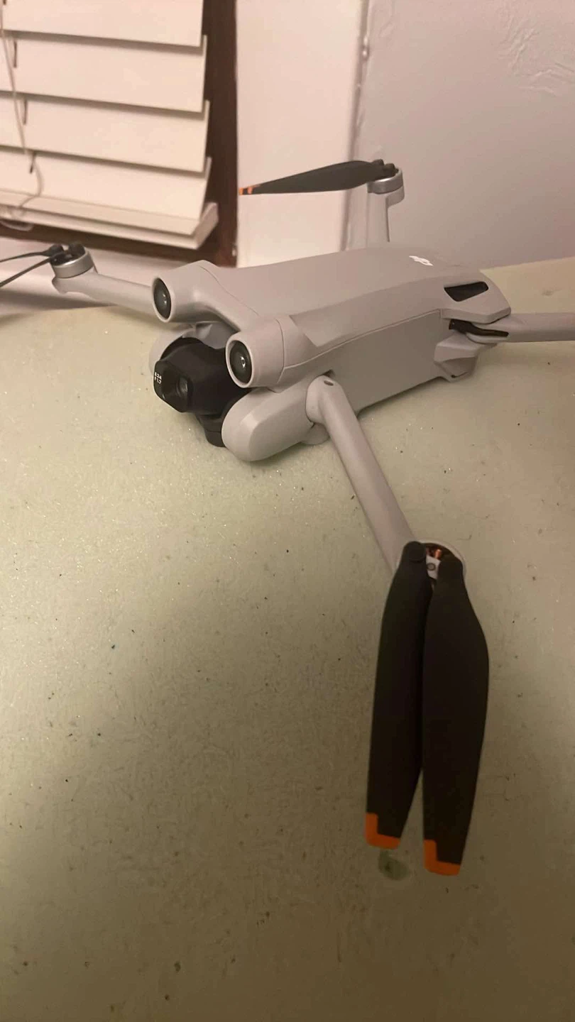 DJI Mini 3 Pro Drone with RC 2 controller - photo 4
