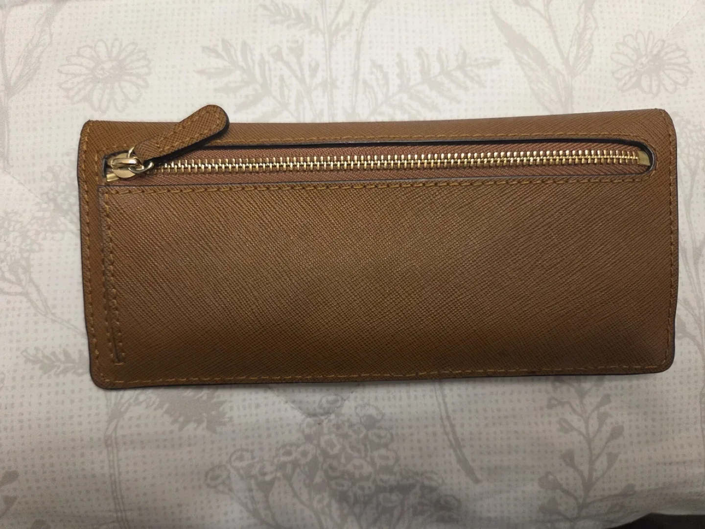 Michael Kors Handbag and Wallet Set image indicator(6)