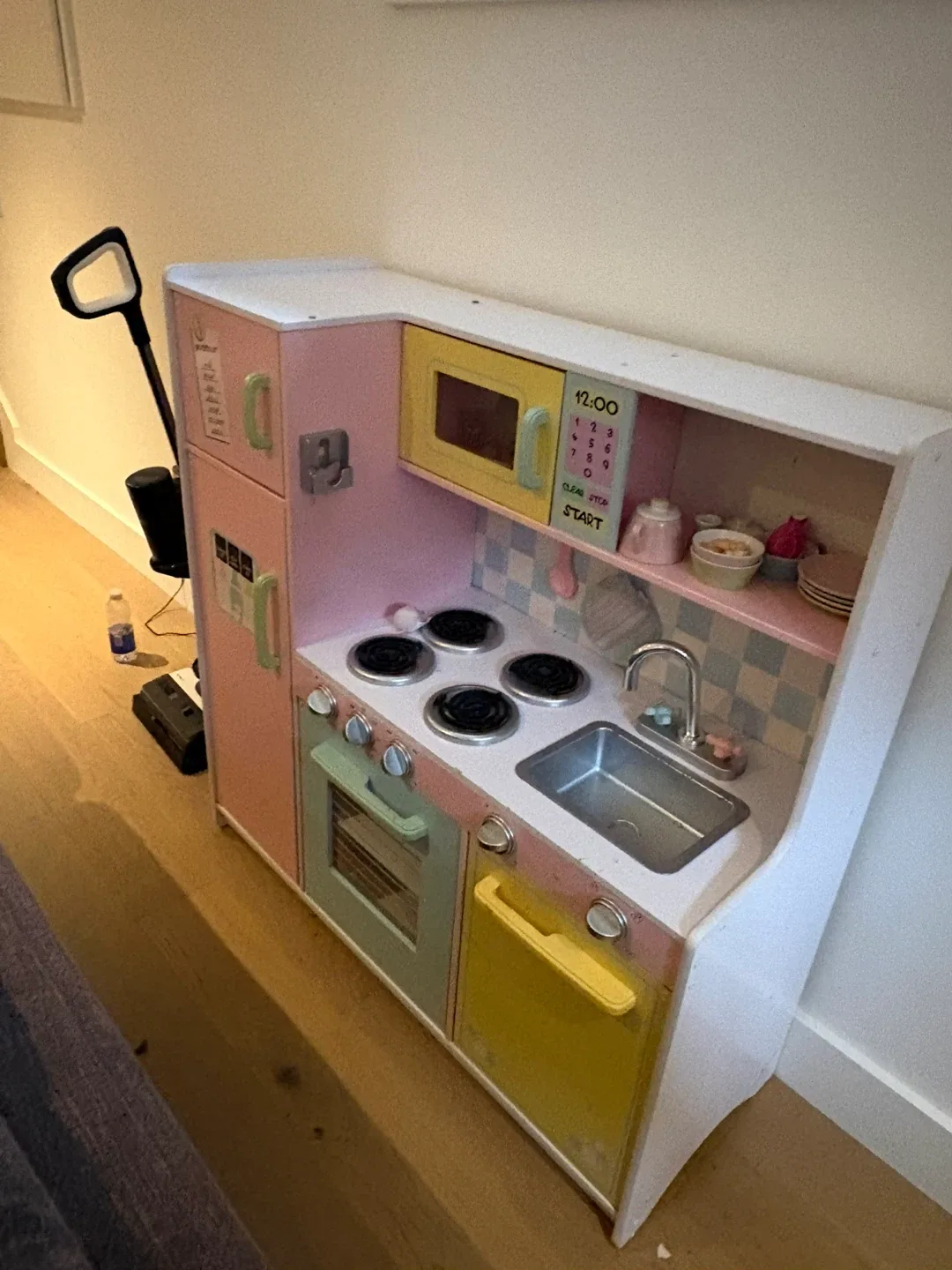 Kids Wooden Play Kitchen Set image indicator(2)