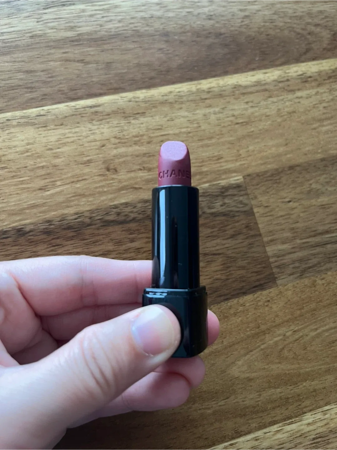 Chanel Lipstick - Rouge Allure Velvet Extreme 116 Extreme image indicator(3)