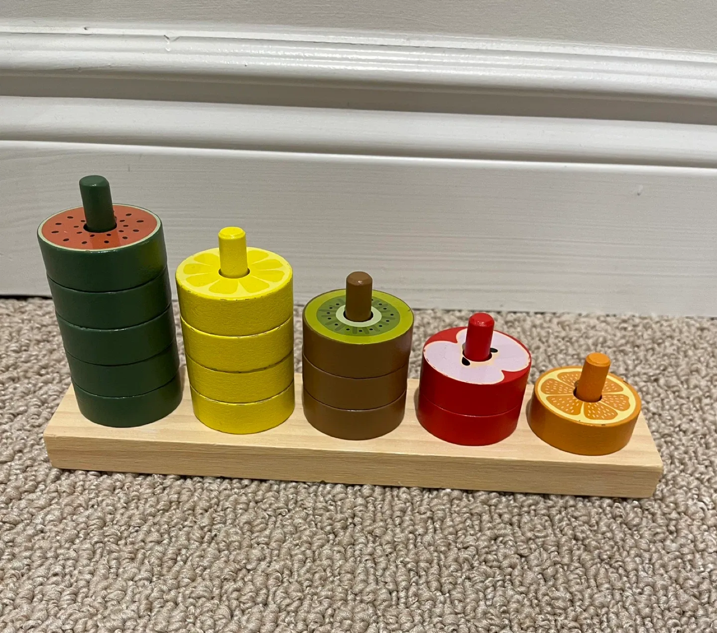 Montessori Deluxe Wooden Lacing Beads & Toys image indicator(6)