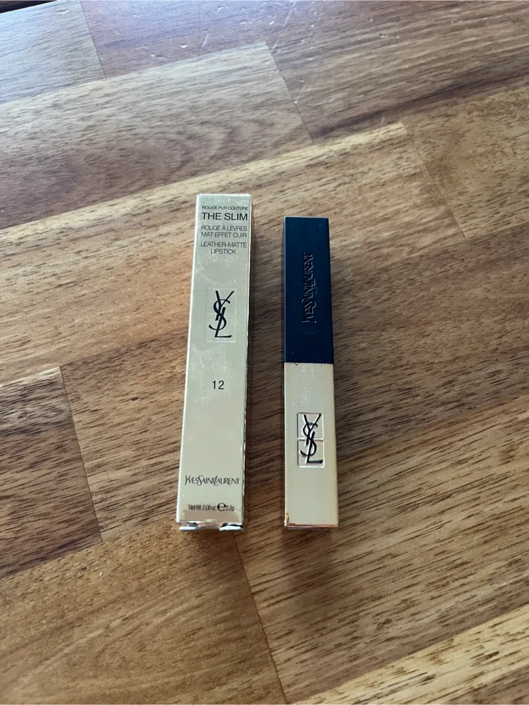 Yves Saint Laurent The Slim Lipstick - Shade 12 image indicator(2)