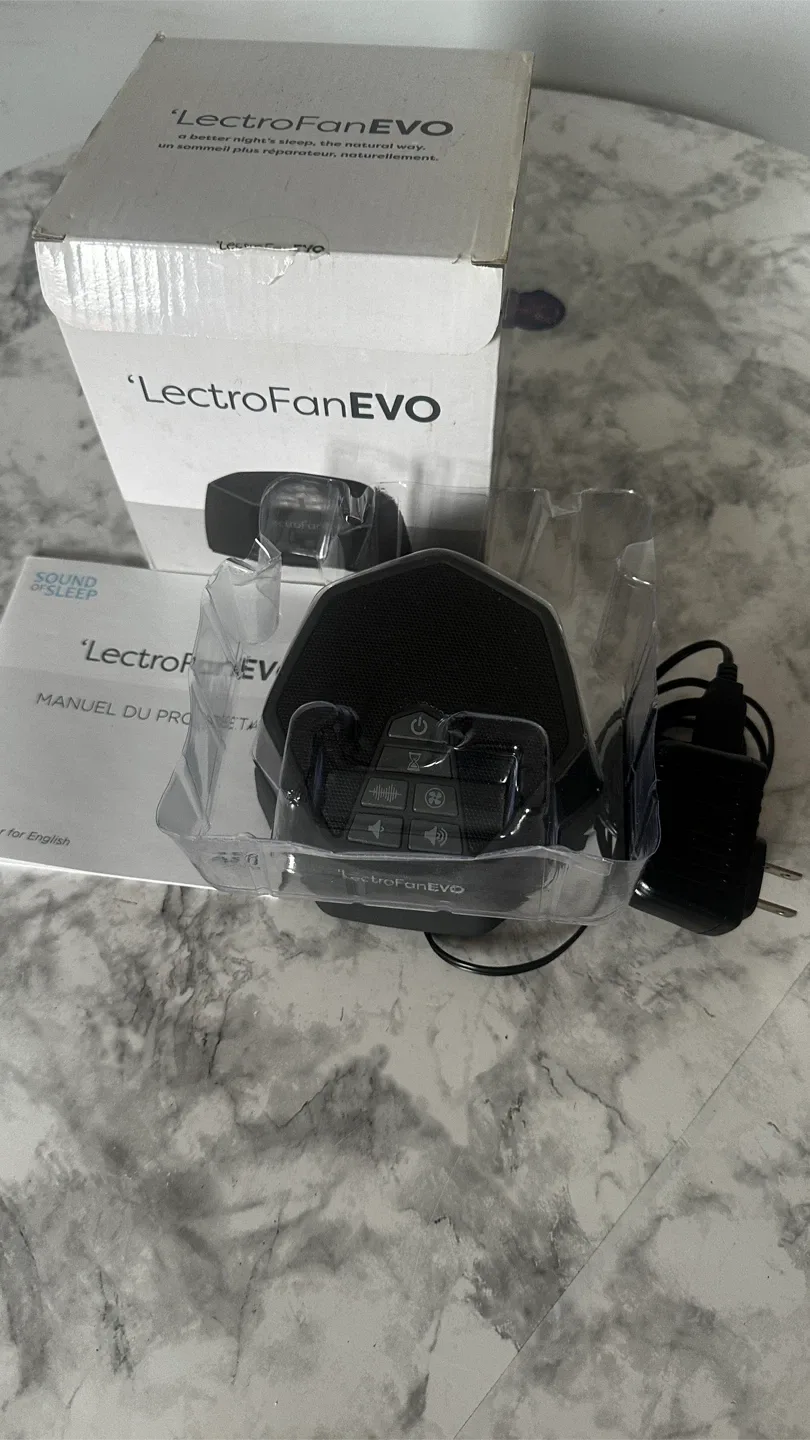 LectroFan EVO Sound Machine - Like New! image indicator(3)