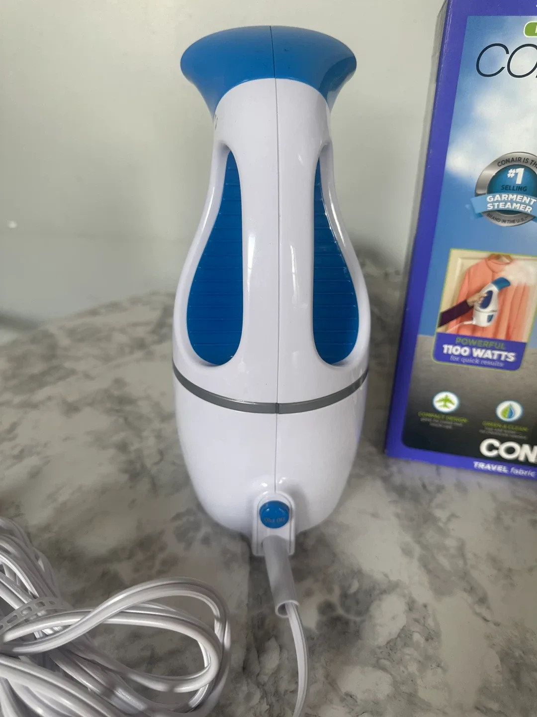 Conair CompleteSteam Travel Fabric Steamer image indicator(4)