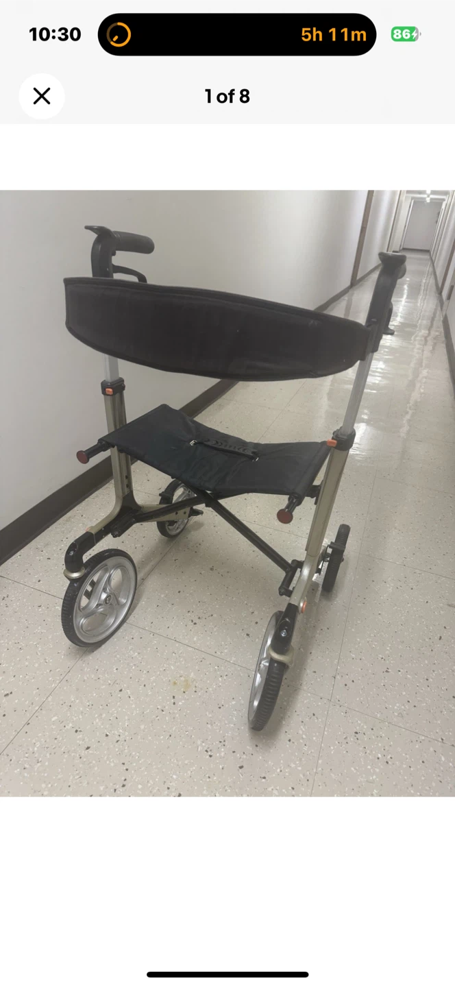 Rollator Walker with Seat and brakes