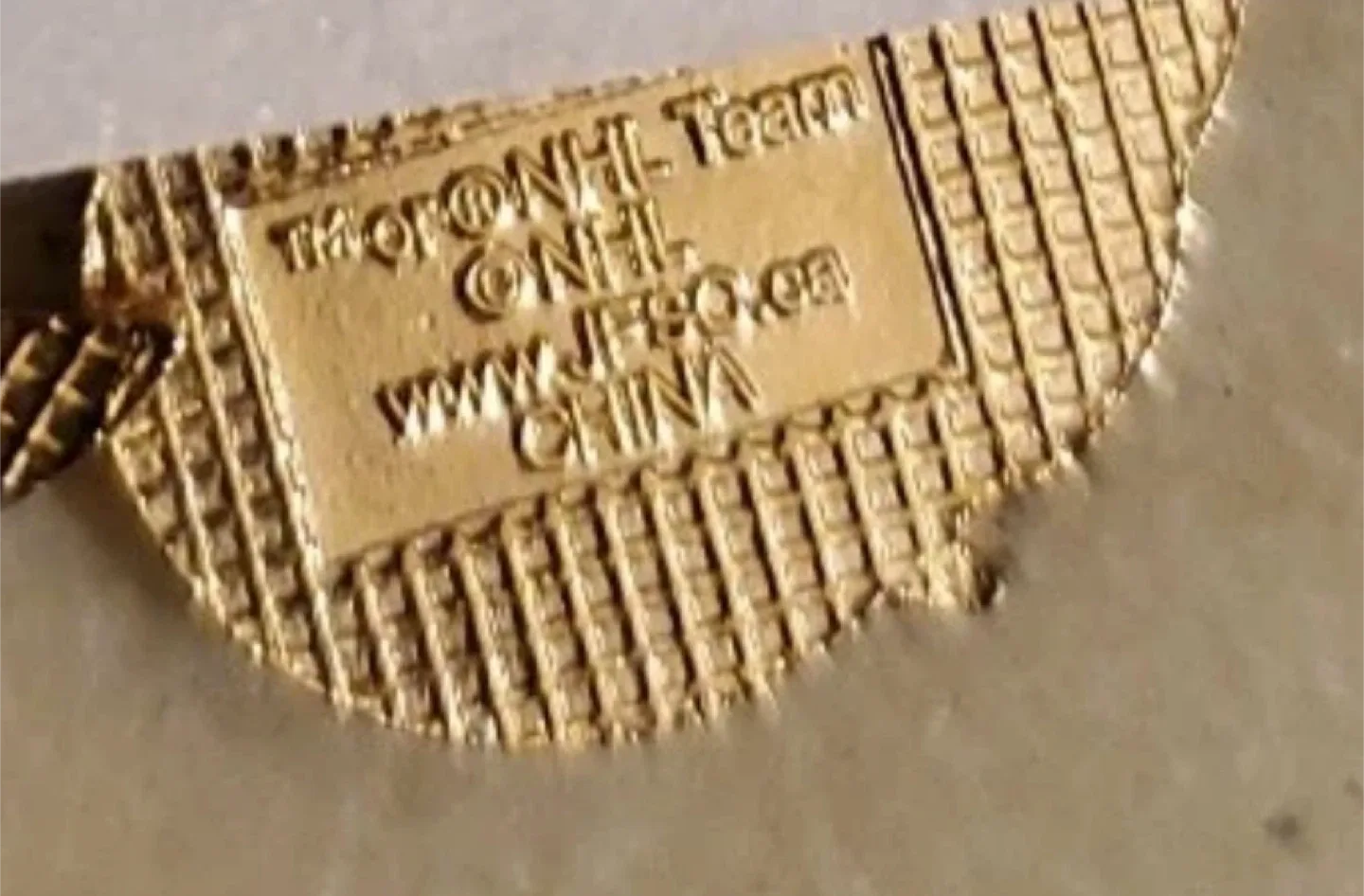 Ottawa Senators Necklace & Earring Set image indicator(3)