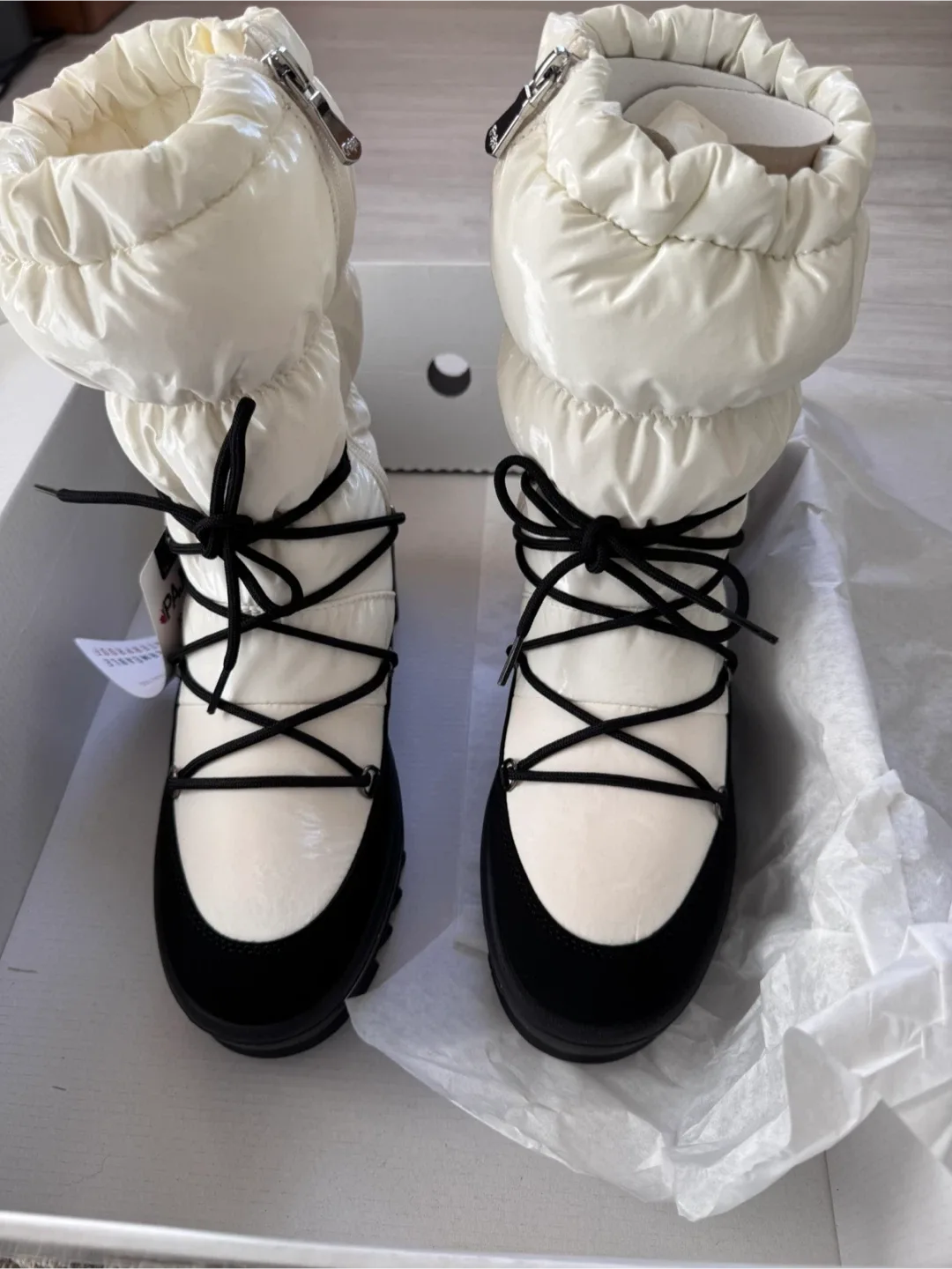 Pajar Canada Puffer Boots - Size 39 image indicator(2)