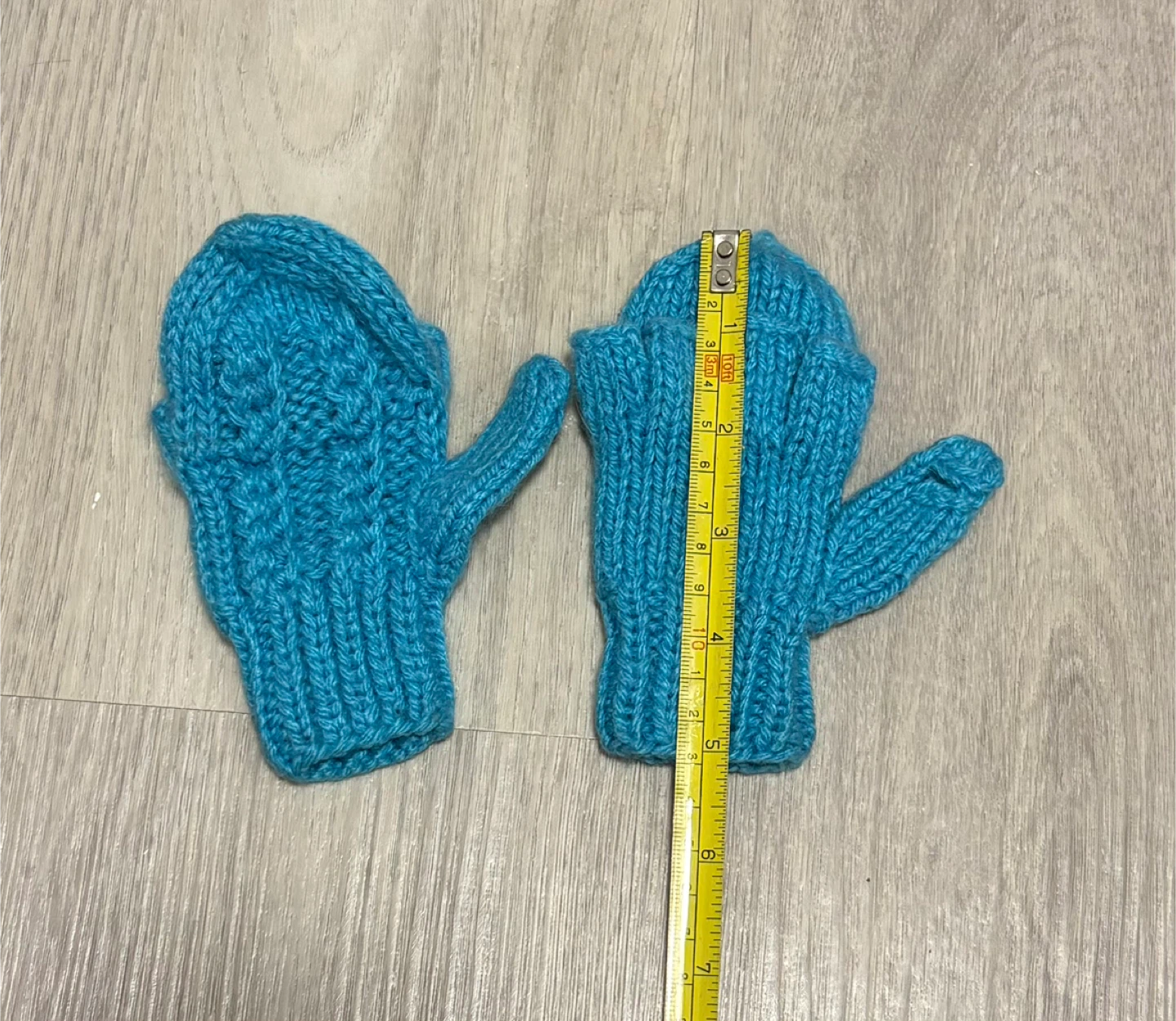Free! 2T-3T mittens - photo 2