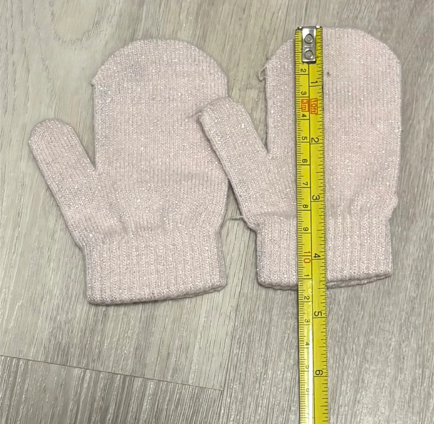 Free! 2T-3T mittens