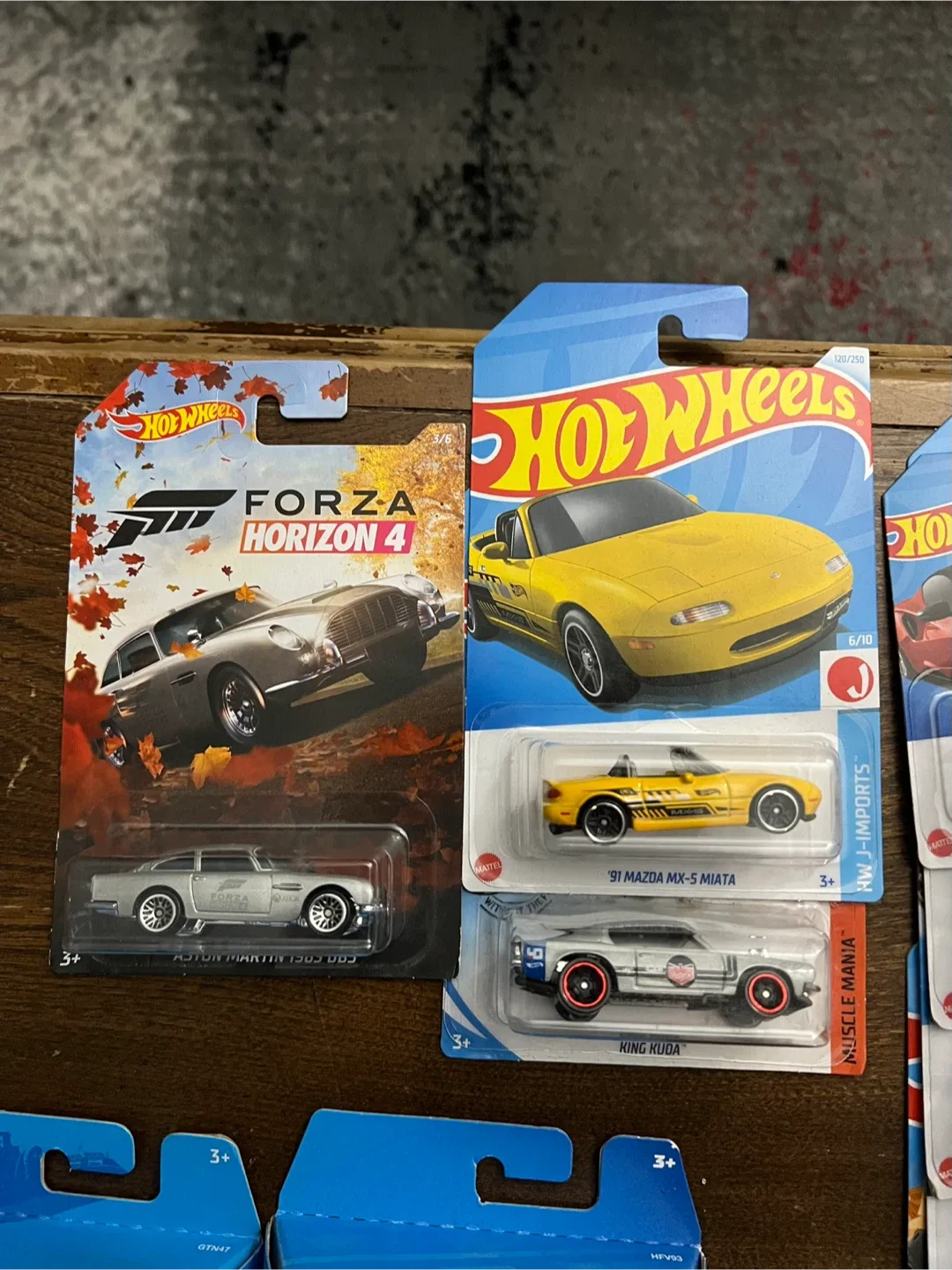 Hot Wheels mainline lot image indicator(5)