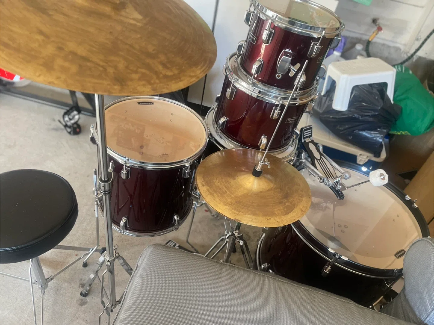 Mapex Tornado Drum Kit - Burgundy image indicator(3)