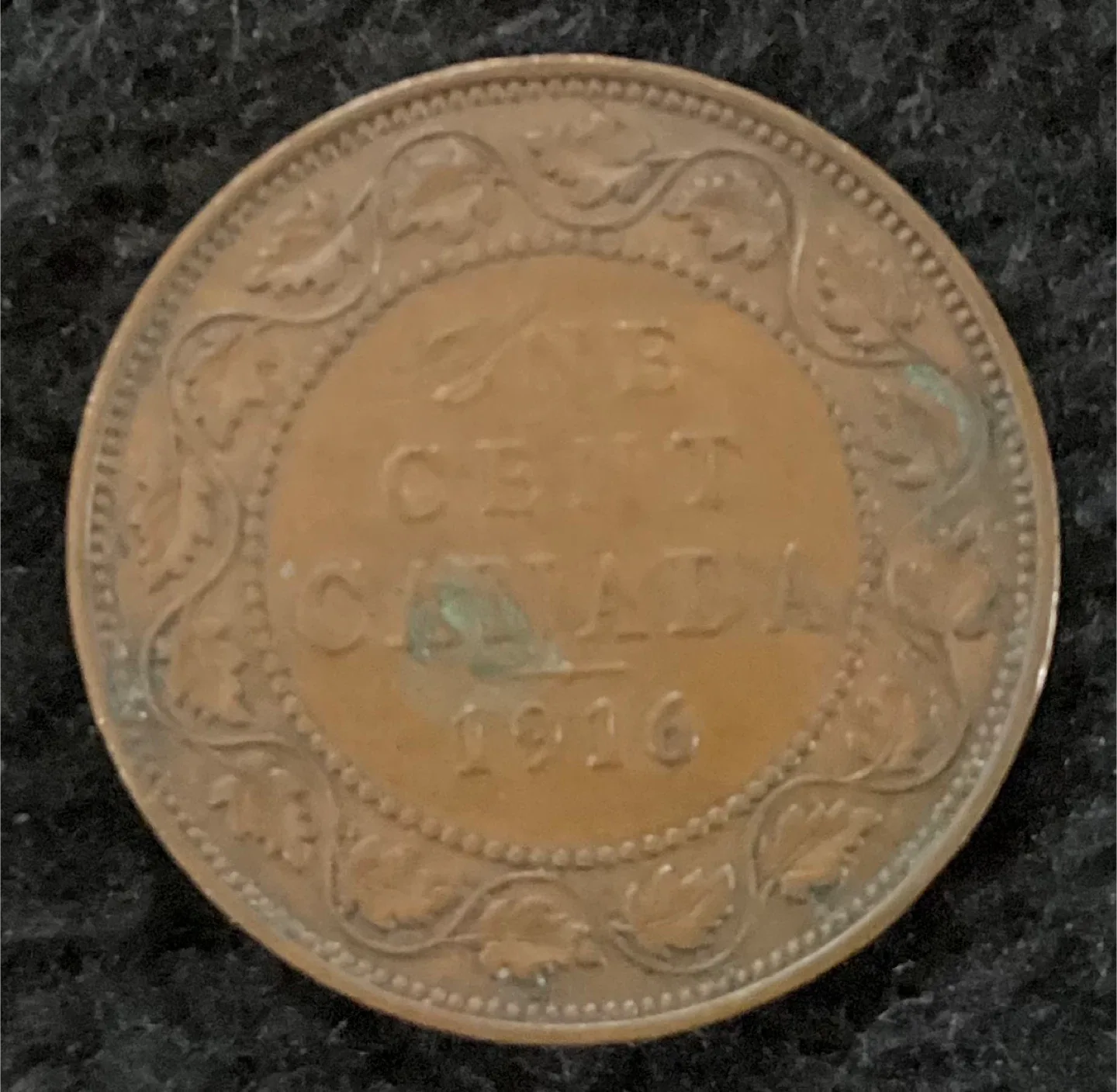 Canadian One Cent Coins - 7 coins image indicator(4)