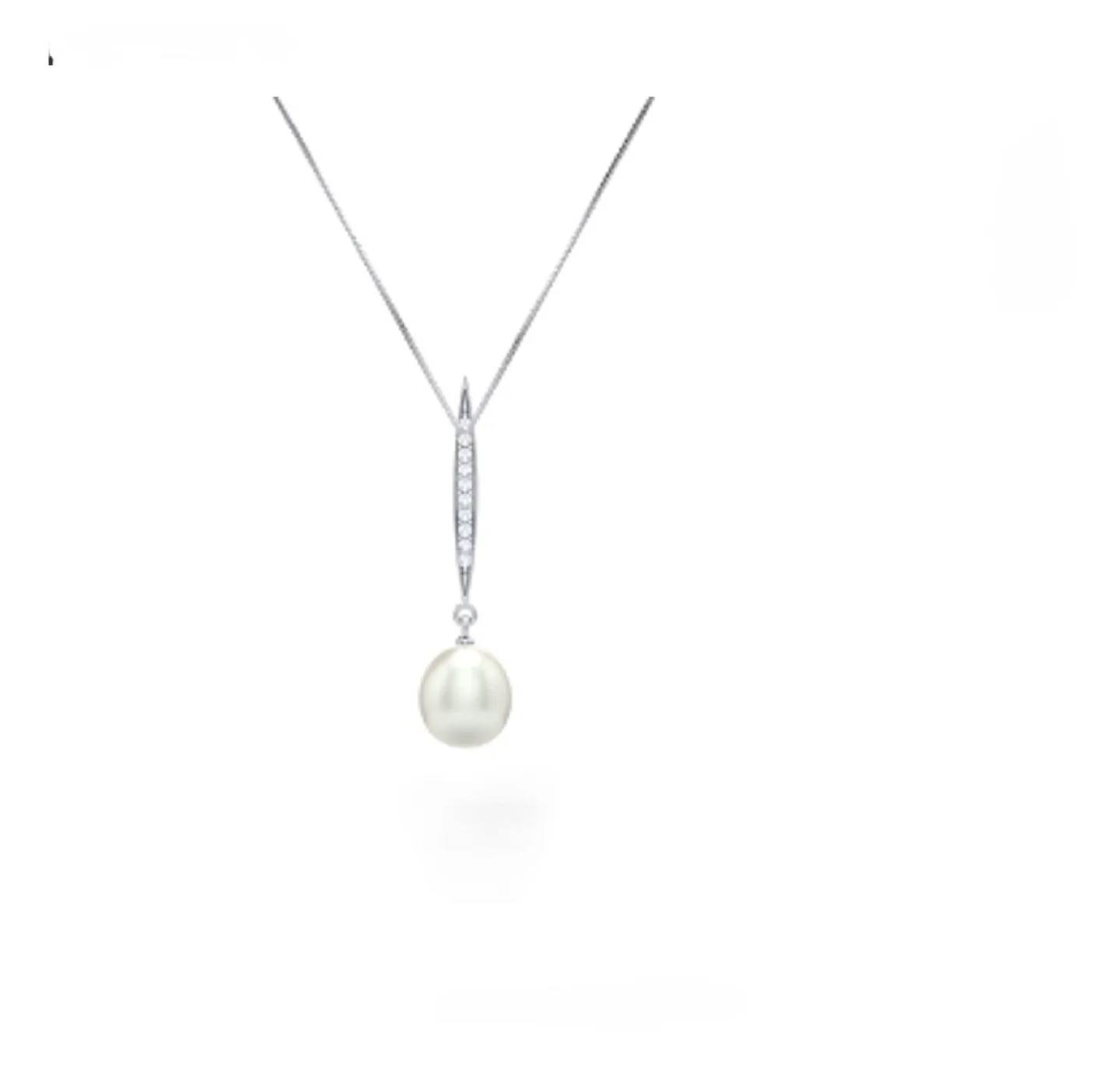 Elegant Pearl and Diamond Pendant Necklace thumbnail