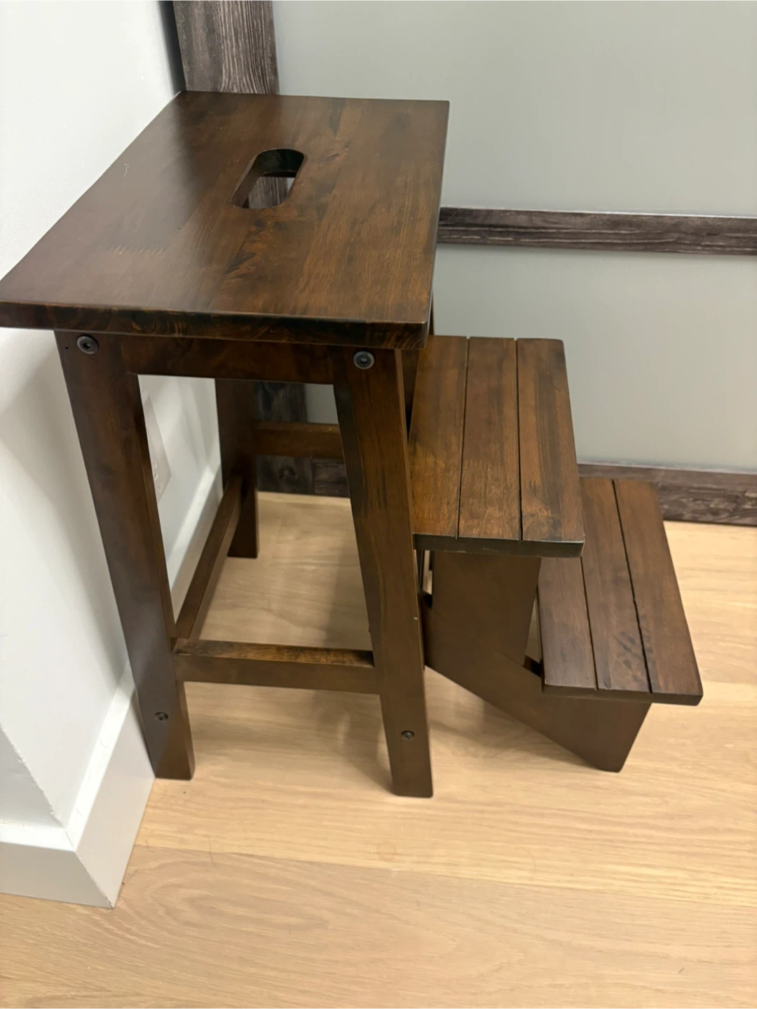 Folding step stool - photo 3
