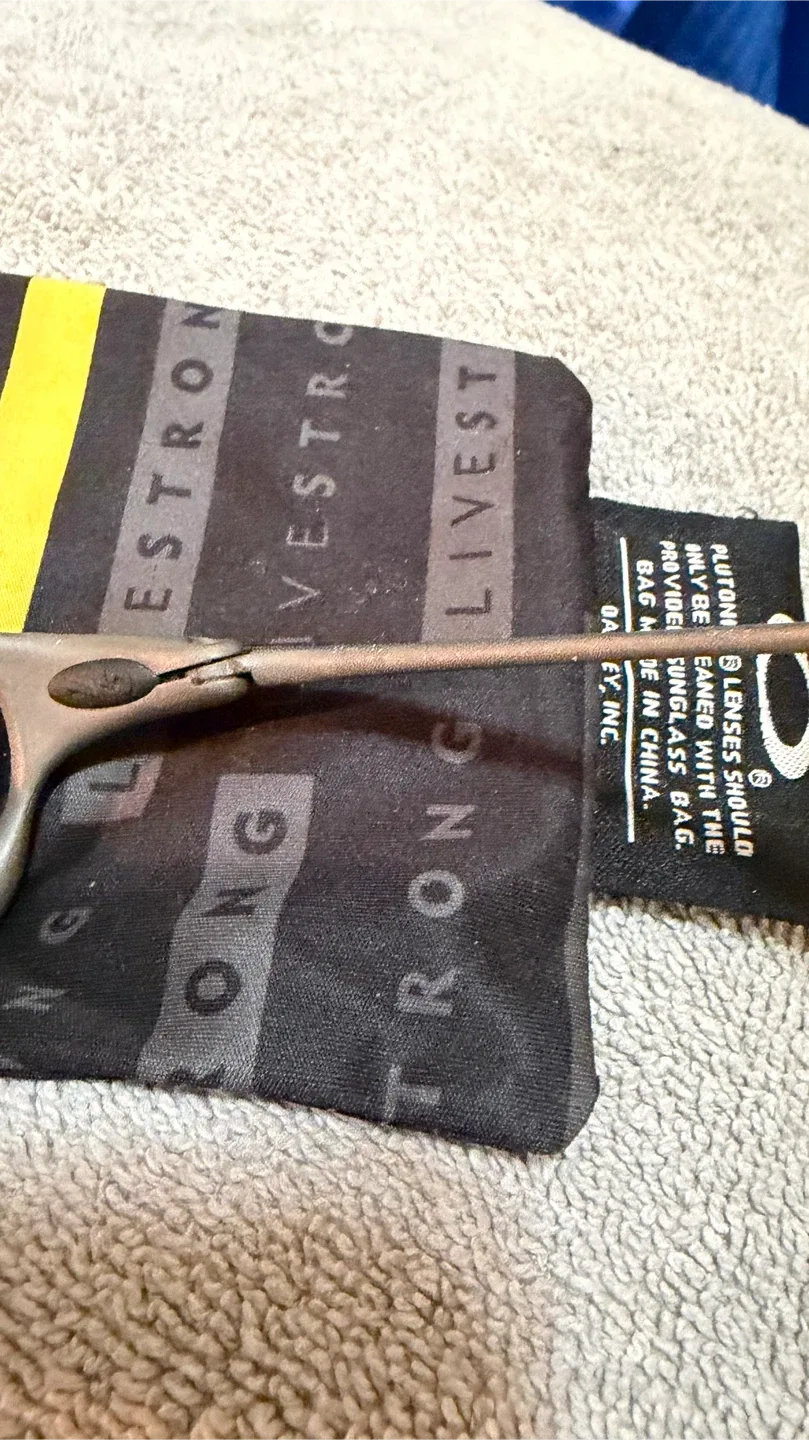 X metal Oakley Juliet Sunglasses image indicator(4)